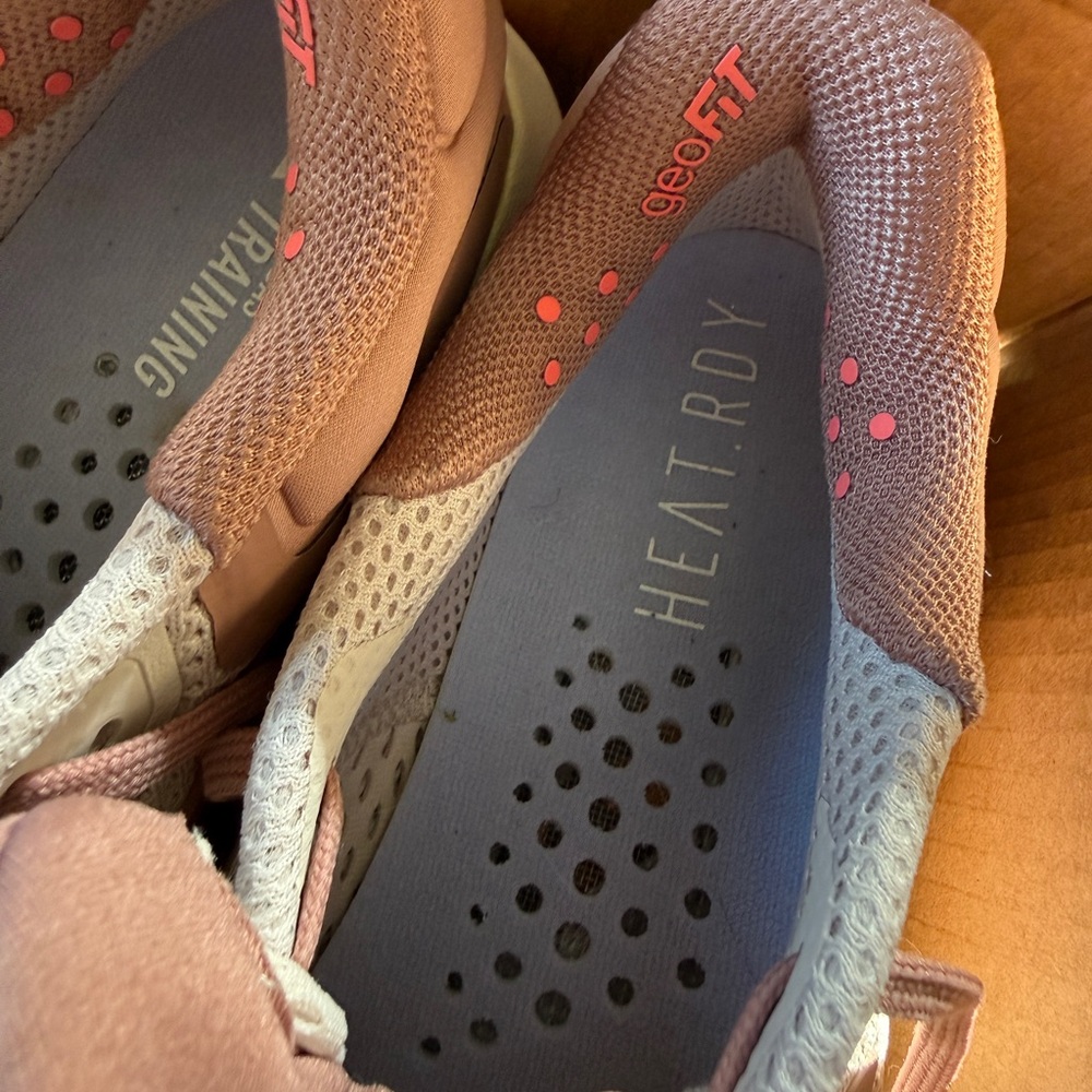 Adidas Dropset 3 Putty Mauve - Picture 6 of 7